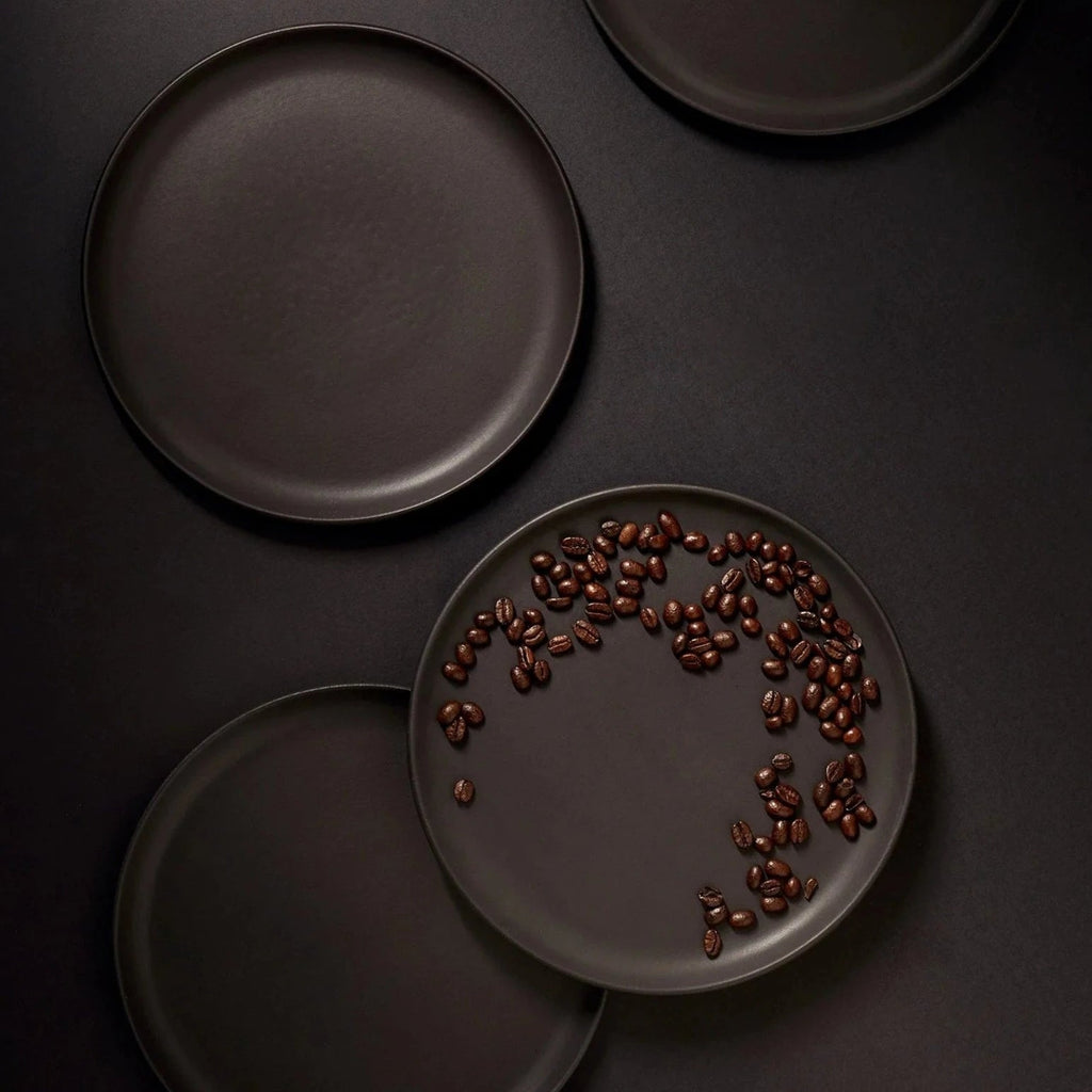 Flat Salad/Dinner Plate | Edan 9.4" - Matte Black Stoneware