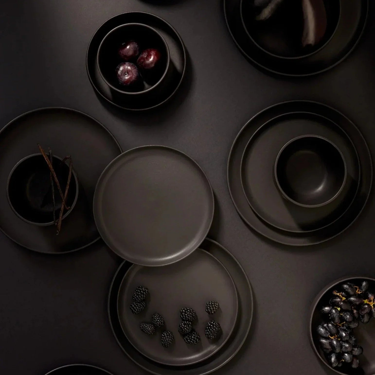 Tunisian 12pc Dinnerware set - Dinner Plate, Side Plate + Bowl - Matte Black.