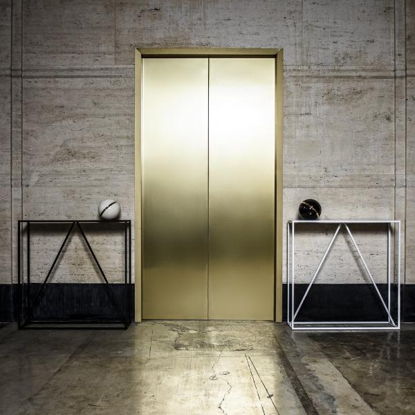 Hilicus Entryway Table