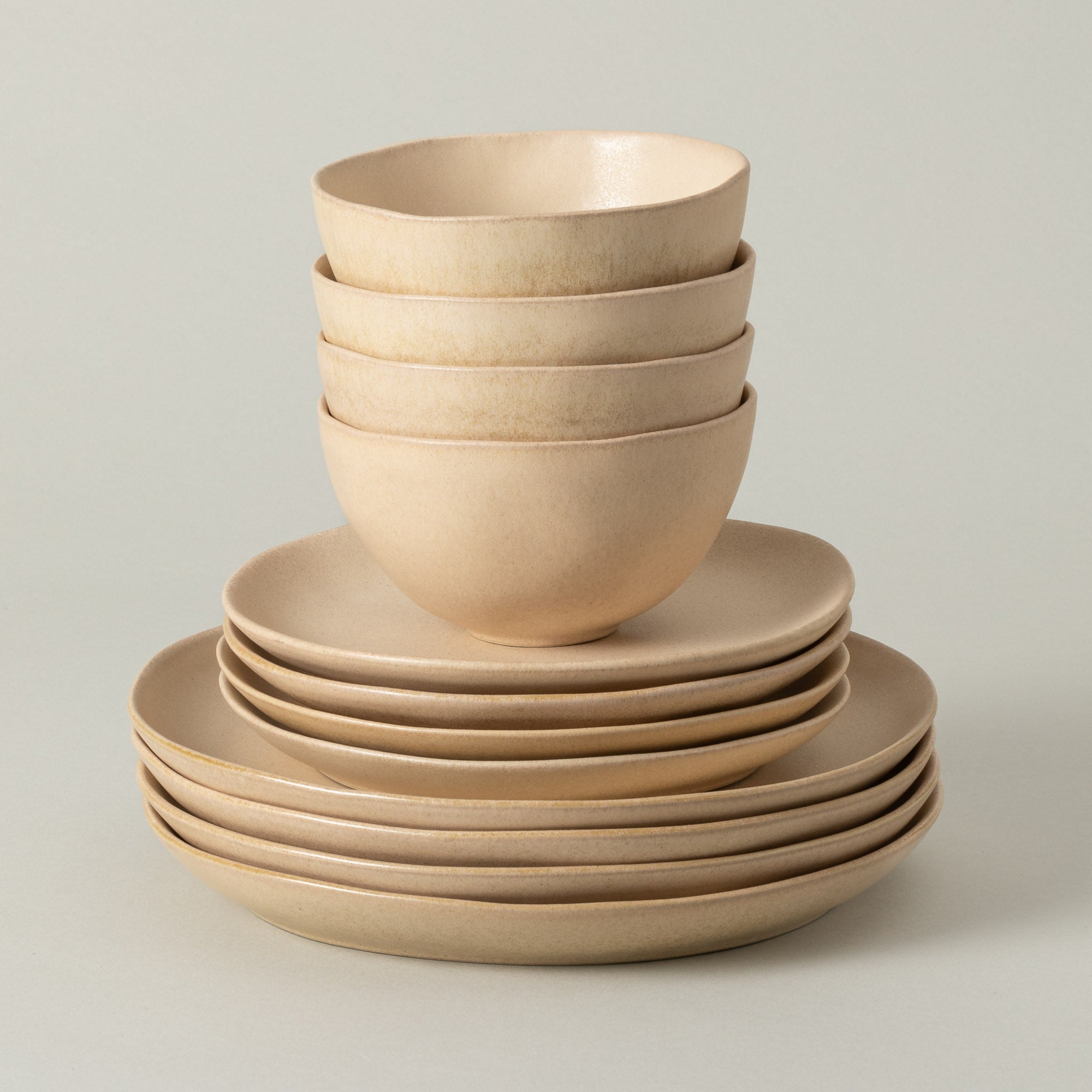 12-Piece Dinnerware Set with Bowl Livia