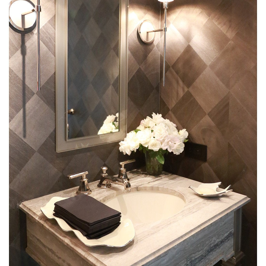 Ruffled Long Trays Oyster.