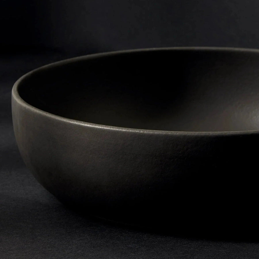 Shallow Stoneware Serving Bowl 60 oz