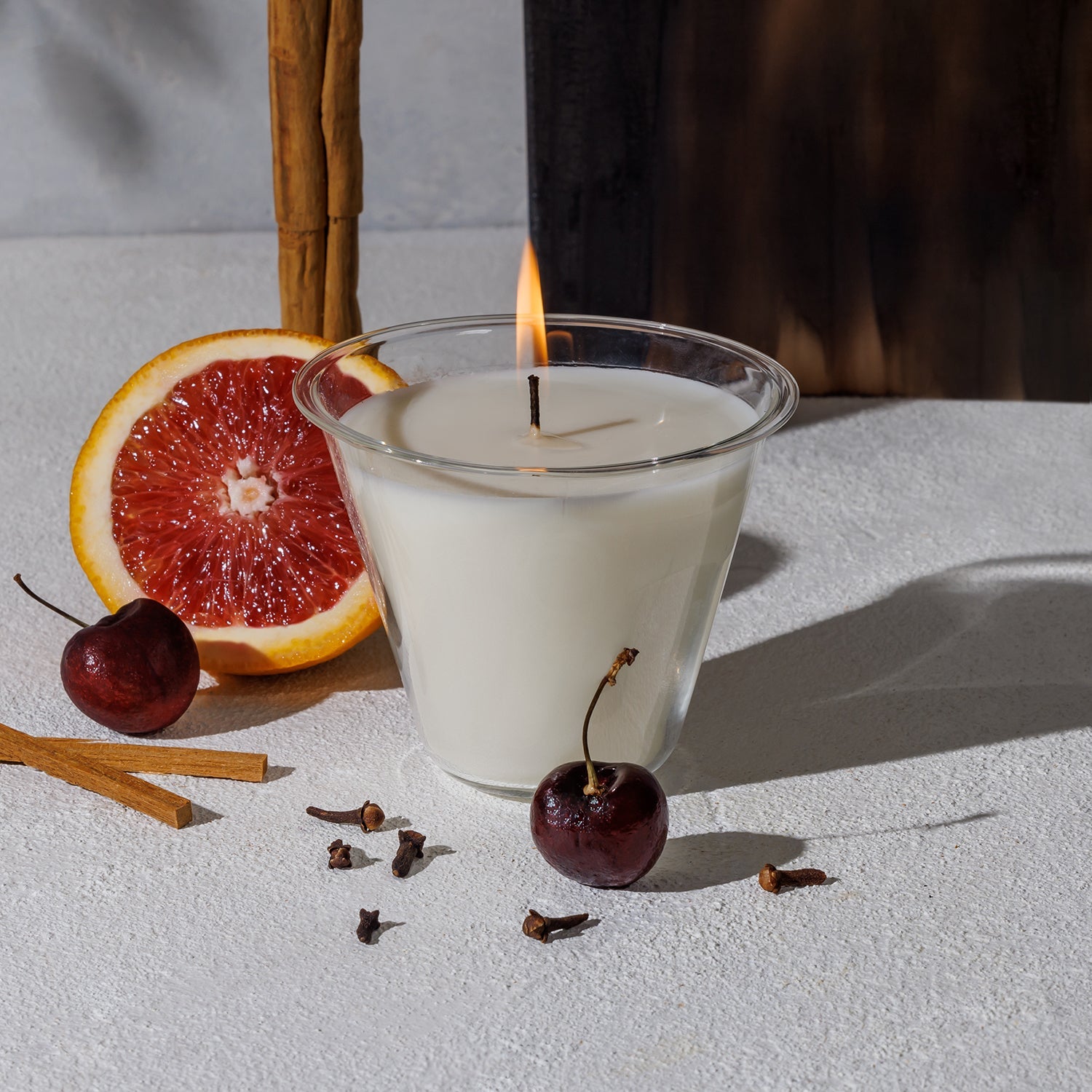 ZAI Candle - Cedar & Black Cherry.