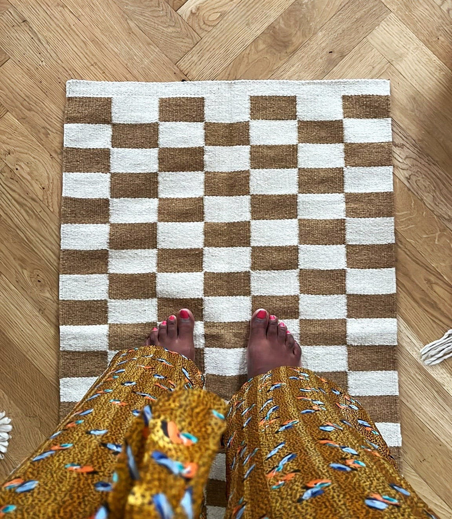 Zapotec Checkered Rug in Umber & Ivory