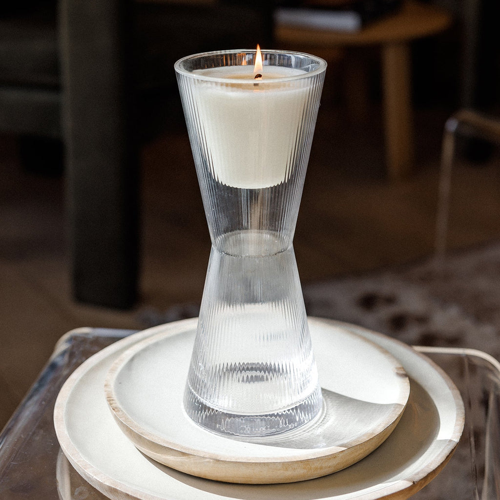 AIZ Candle - Santal & Spice.