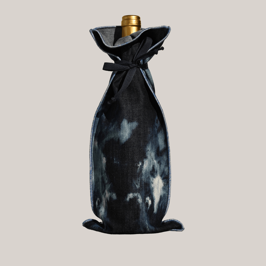 Après Ski Bottle Bag.