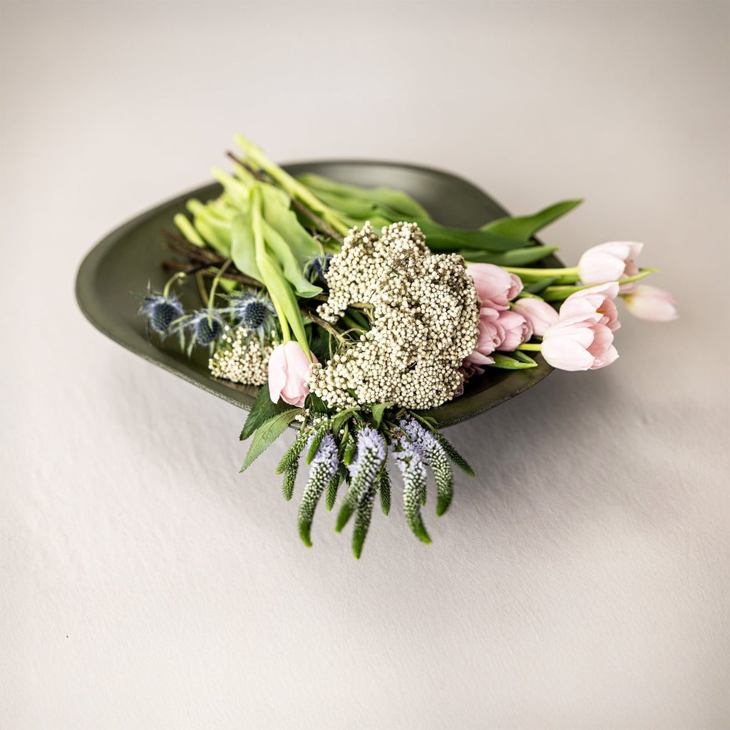 Cantilever Centerpiece Bowl.