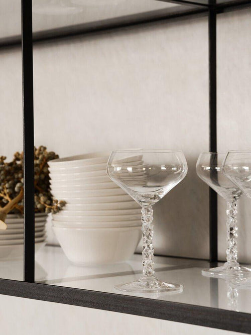 Carat Coupe - Set of 2: Modern Cut Crystal Elegance by Lena Bergström.