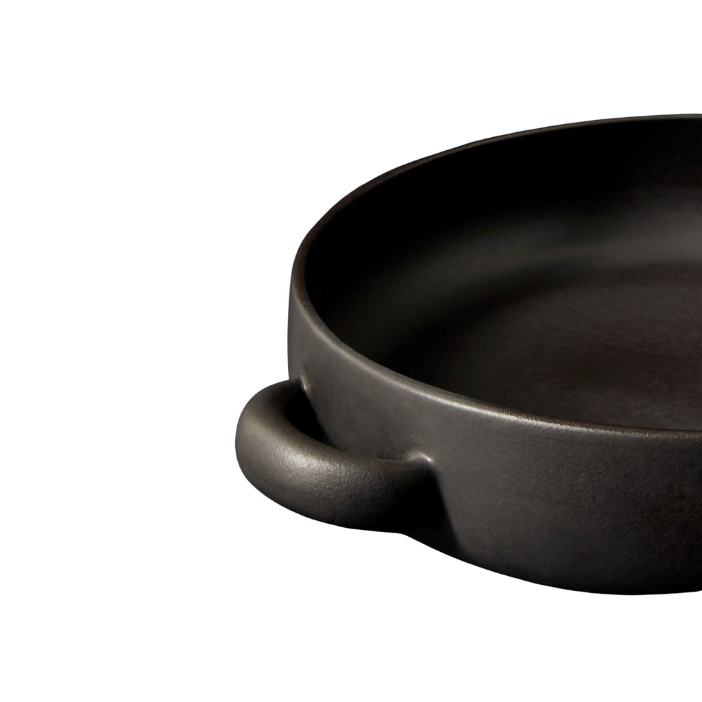 Stoneware Serving Plate With Handles 13.4".