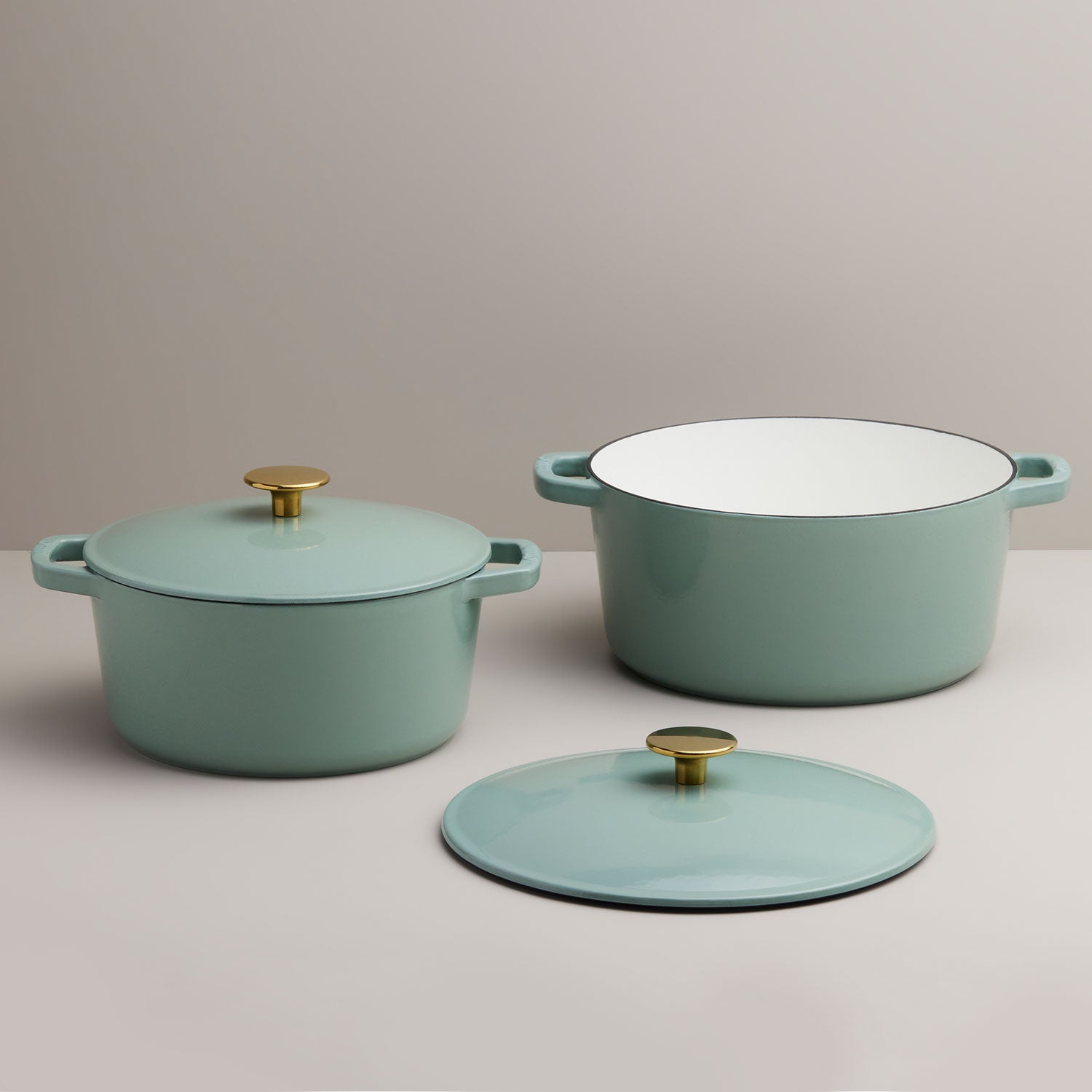 4-Piece Cast Iron Cookware Set