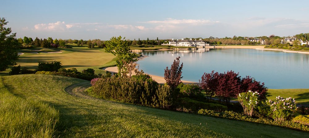 Golf - The Ultimate Book.