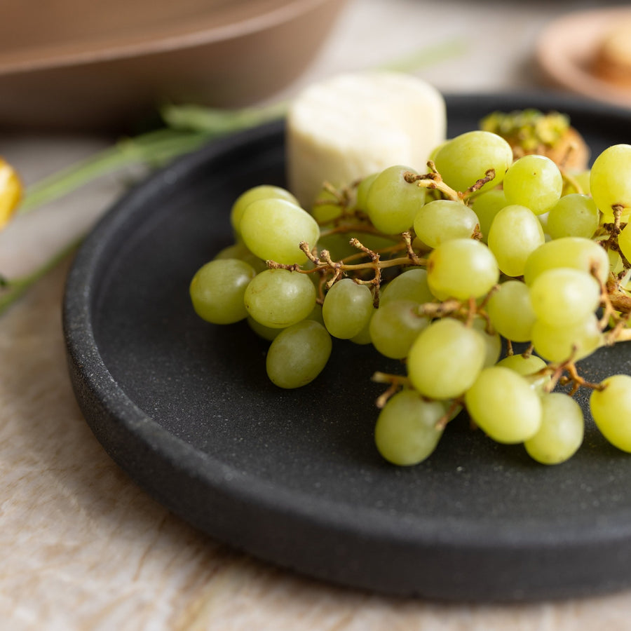 Mesa Round Platter.