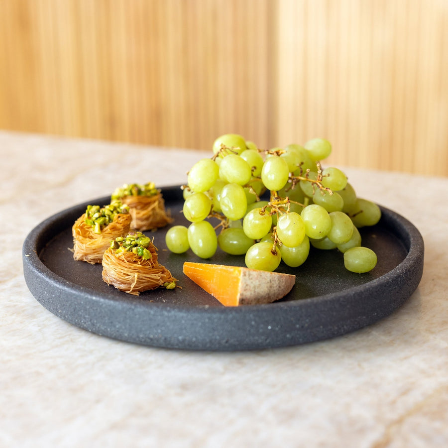 Mesa Round Platter.