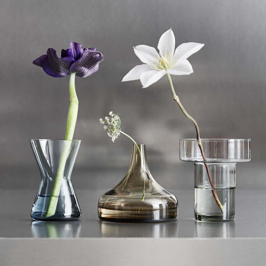 Midsummer Water Avens Vase  - Orrefors Kosta Boda.