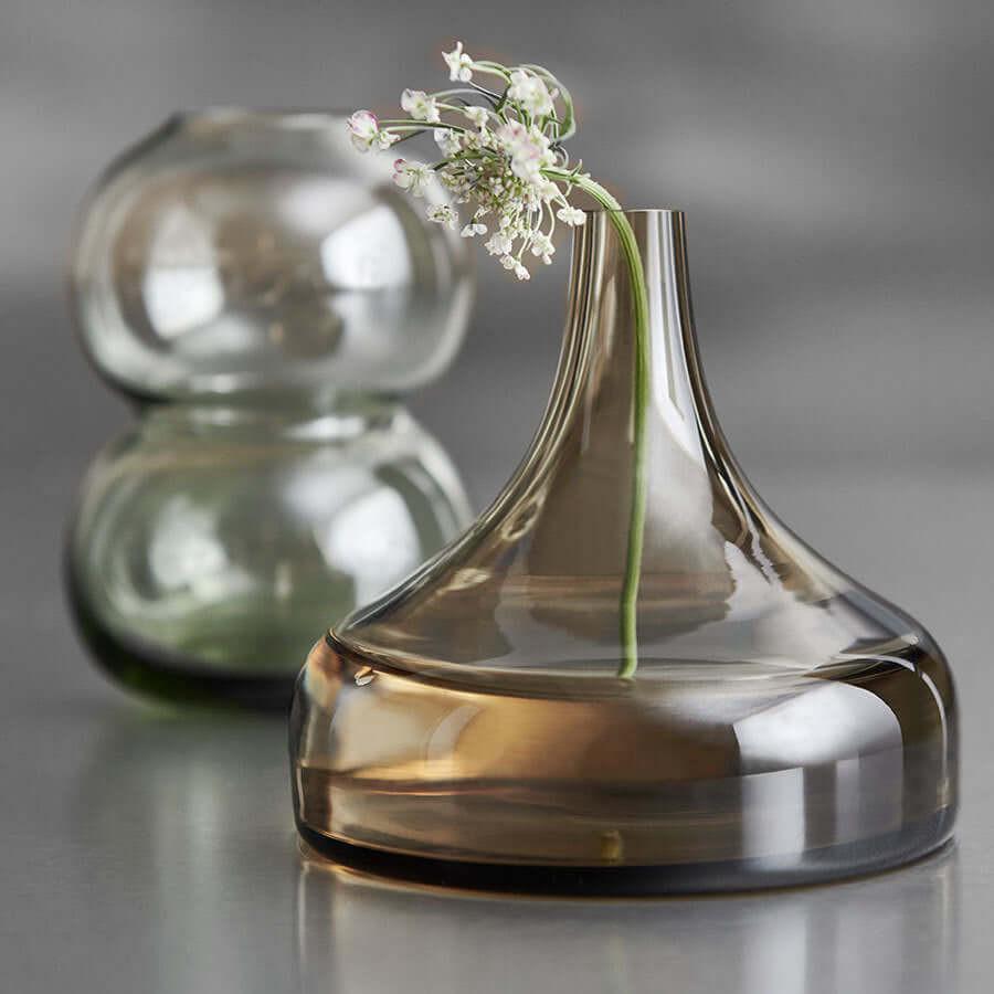 Midsummer Water Avens Vase  - Orrefors Kosta Boda.