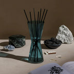 AIZ Sculpted Reed Diffuser Bundle