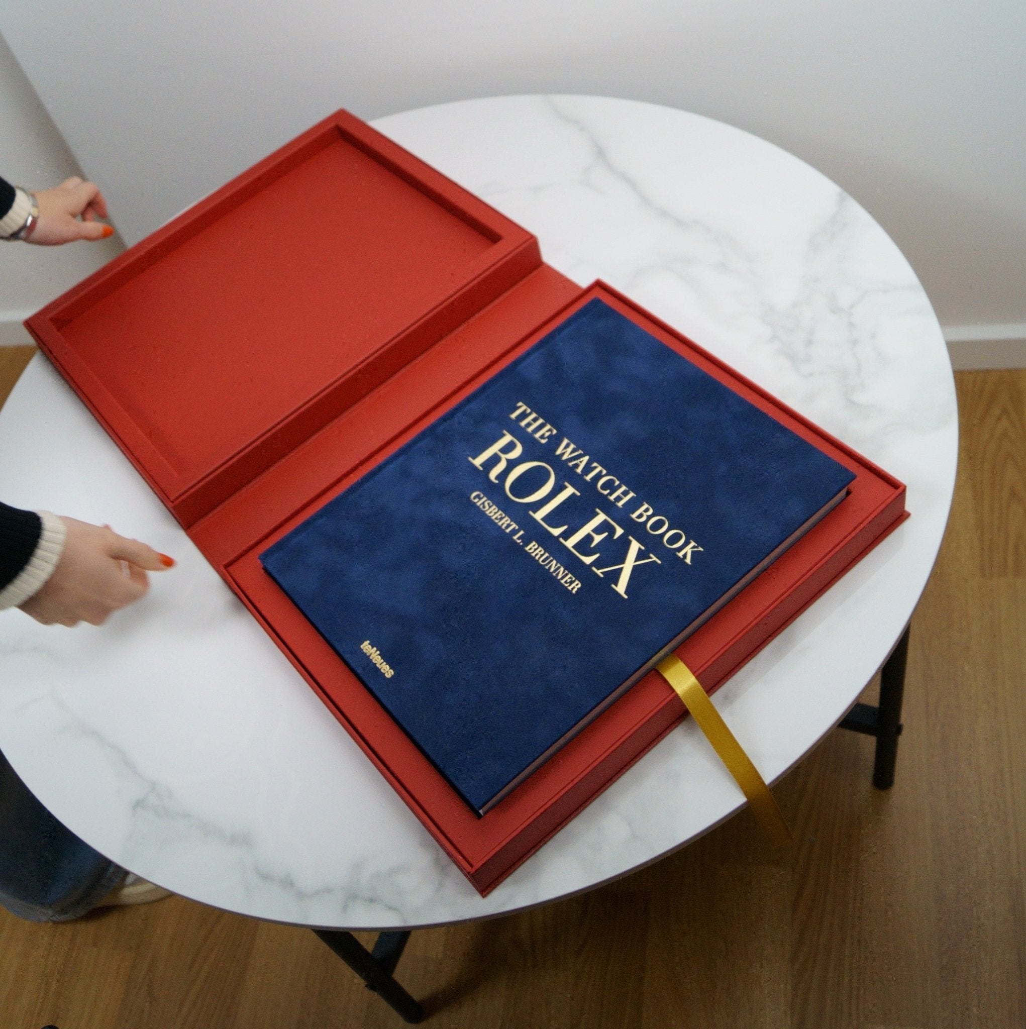 The Watch Book Rolex.