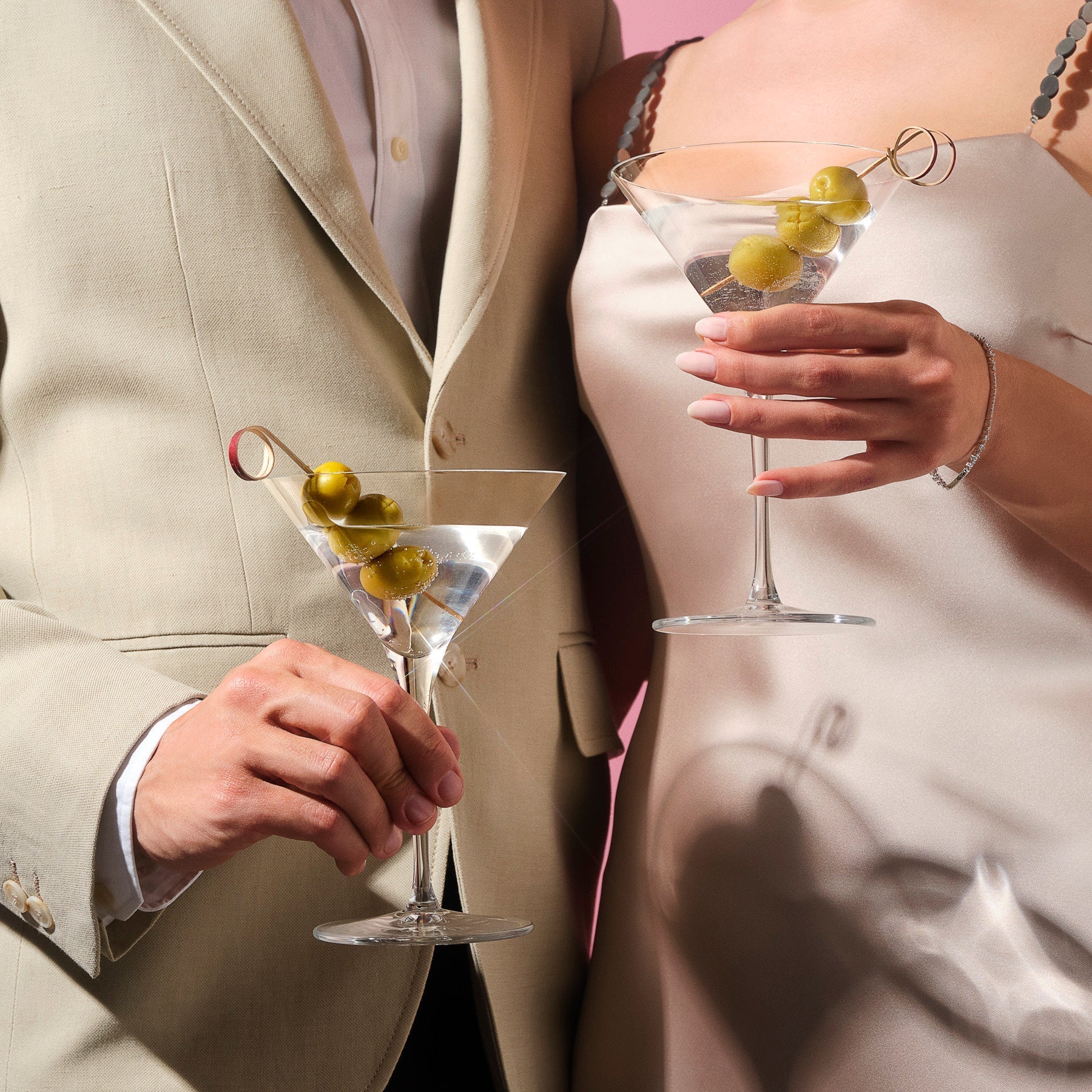 Vintage Set of 2 Martini Glasses.